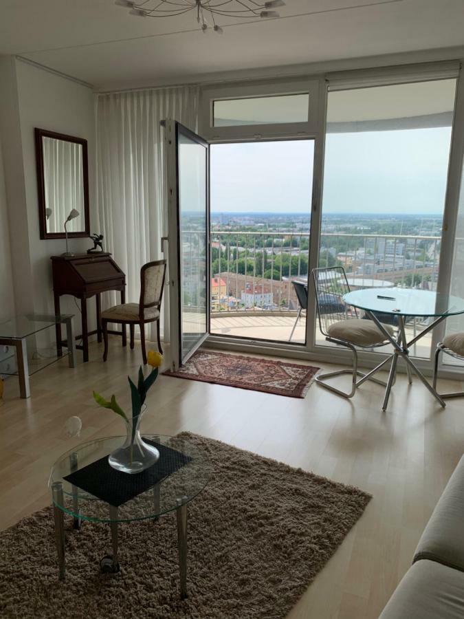 Appartment Im Hotelturm Augsburg Exteriér fotografie