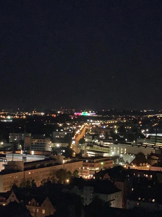 Appartment Im Hotelturm Augsburg Exteriér fotografie